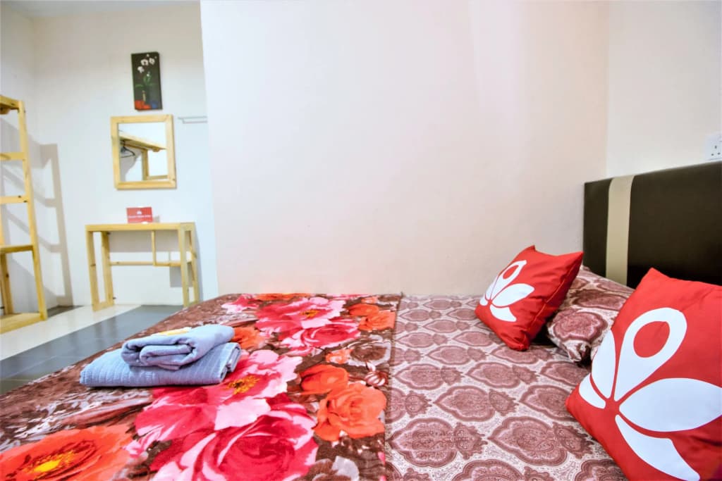 ZEN Rooms Jalan Bohor Hotel - photo 8