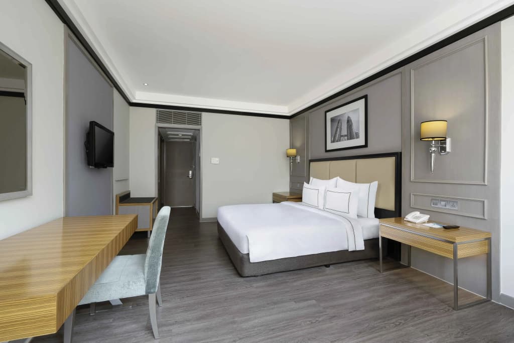 Melia Kuala Lumpur - photo 4