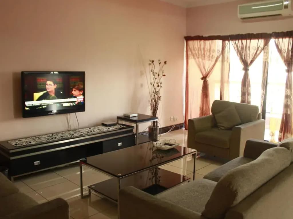 North Borneo Paradise @ Marina Court Resort Condo - photo 3