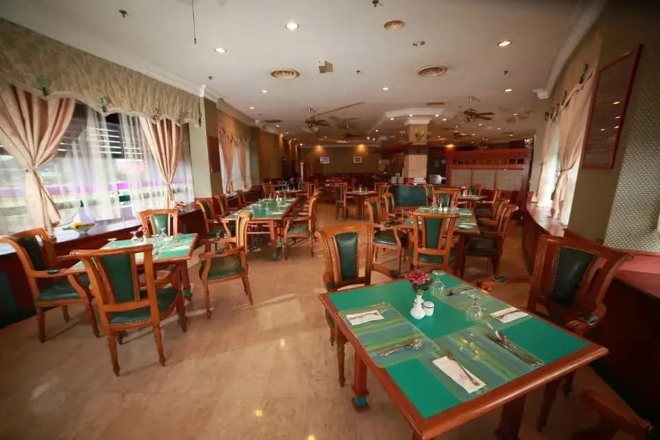 New Pacific Hotel - photo 16