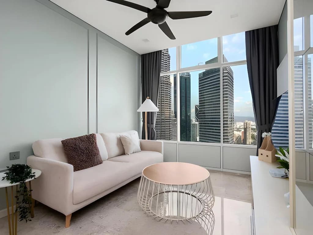 Sky Suites KLCC Homestay by BIRDY STAY - photo 6