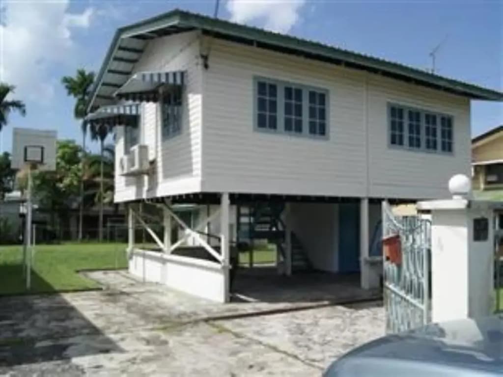Miri Piasau Jaya Home Stay - photo 8