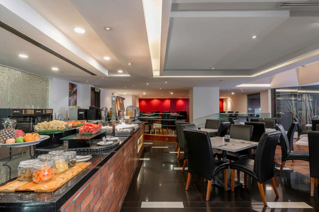 Melia Kuala Lumpur - photo 11