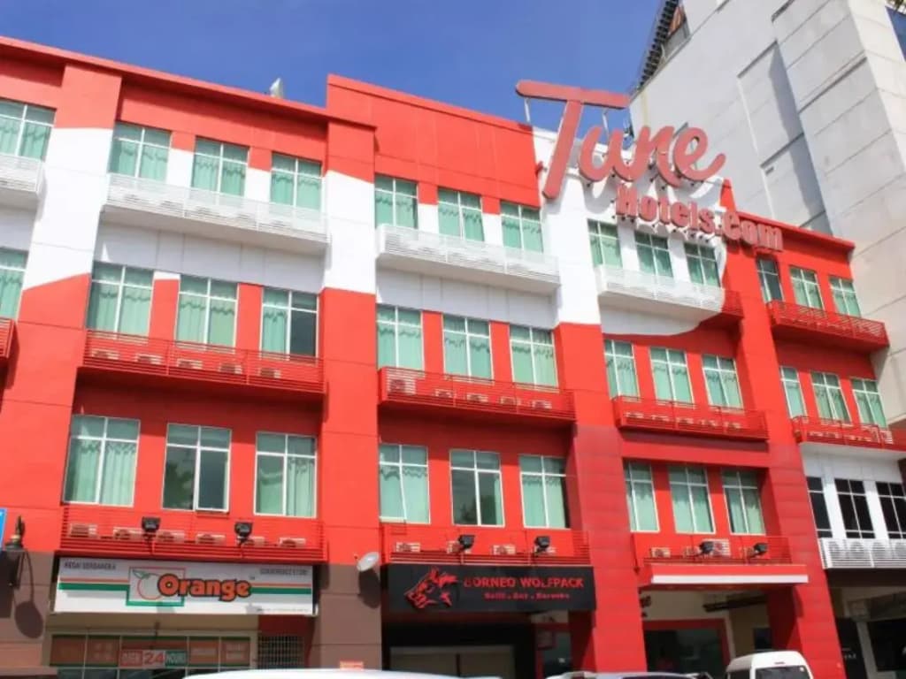 Tune Hotel - 1Borneo Kota Kinabalu - main photo