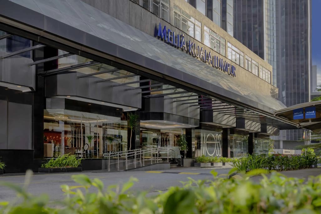 Melia Kuala Lumpur - photo 1