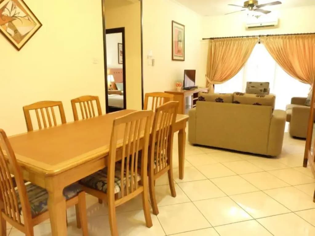 North Borneo Paradise @ Marina Court Resort Condo - photo 7