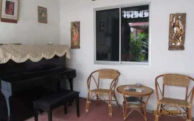 巴拉广场旅社(Bala's Place) - photo 2