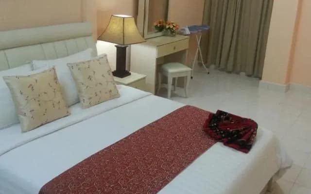 Sweet Rose Residence - photo 2