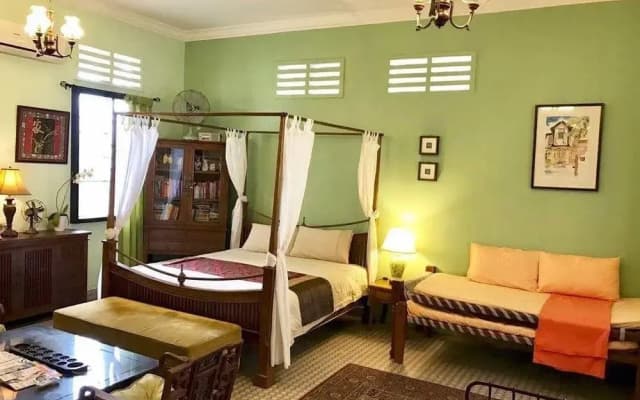 The Neem at Banda Hilir Chalets - photo 5