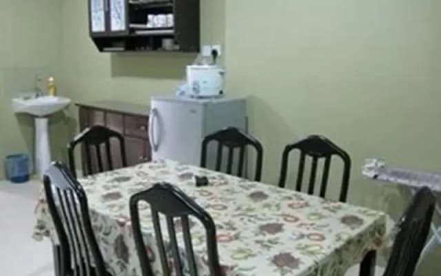 Desa Abadi Homestay - Muslim Only - photo 4