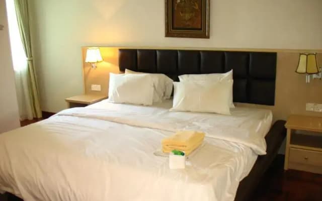 QQ HomeStay - photo 2