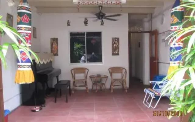 巴拉广场旅社(Bala's Place) - photo 3