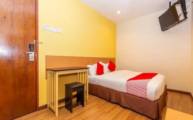 OYO 970 Hotel 906 Taman Mutiara - photo 4