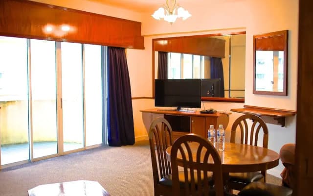 Homestay in Amber Court - photo 4
