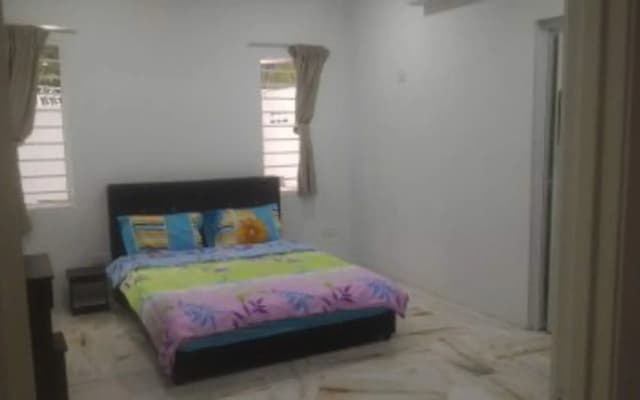 Usj Subang House - photo 2