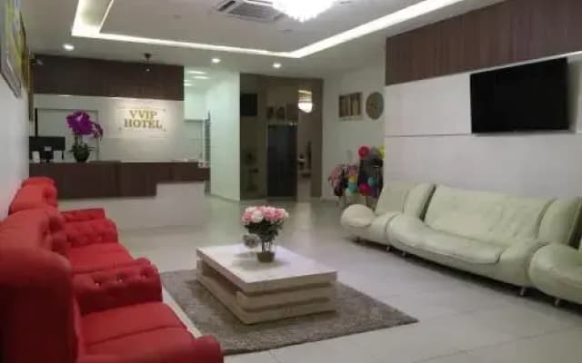 Vvip Hotel - photo 2