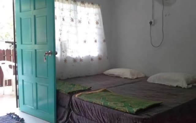 Sunshine Guest House - photo 3