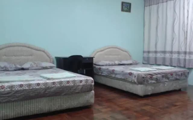 Kuching Arang Road Guesthouse - photo 4