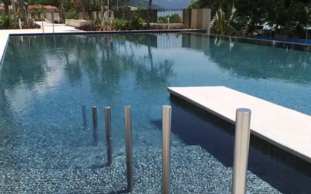 Beachfront Luxury Suites Batu Ferringhi Penang - photo 5