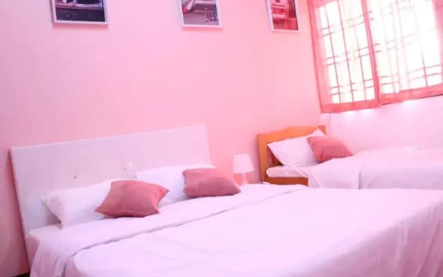 Southtree Romantic Holiday House - photo 4