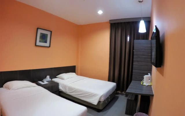 Hotel Bestari Prima - photo 4