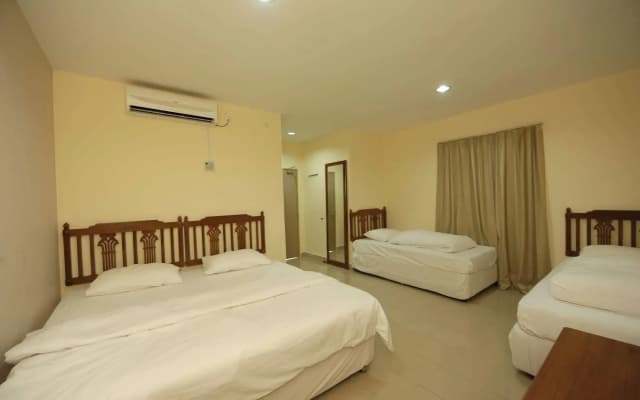 Joy Motel - photo 5