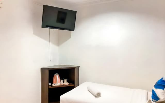 Royal Queenspark Hotel - photo 4