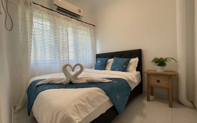 Baba & Charlie Homestay - photo 2
