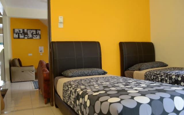 Fathers Guesthouse - photo 3