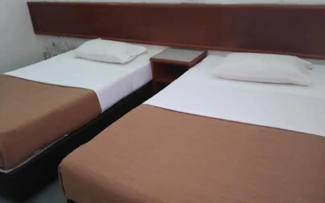 OYO 90739 Dung Fang Hotel - photo 3