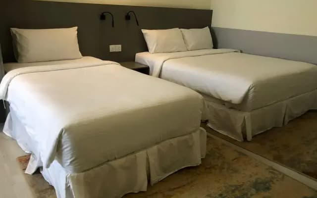Hutton Suites Hotel Managed By The Ascott Limited - photo 2