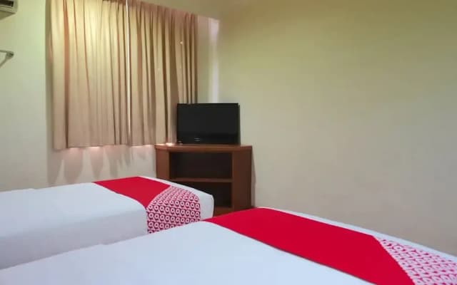 OYO 44051 Sunlight Inn - photo 4