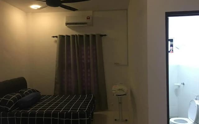 Fadi's Guesthouse at Bandar Baru Samariang - photo 4