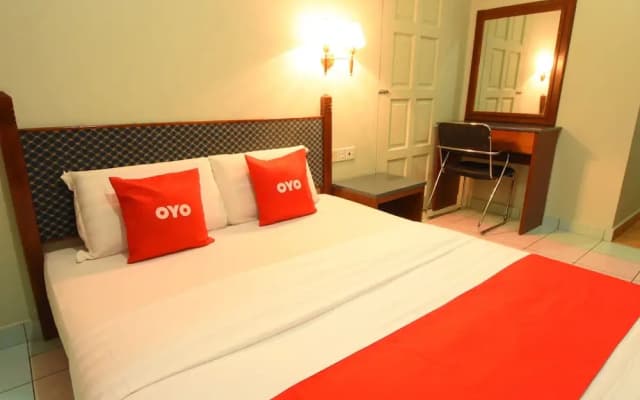 Highway Inn by OYO Rooms - photo 5