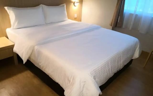 Walk In Hotel - photo 5