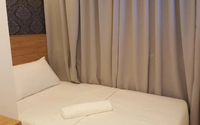 Sovotel Boutique Hotel @ Uptown 28 - photo 4