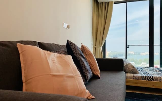 D'wharf Residence PD Waterfront Family Max Suite by AirPlan - photo 3