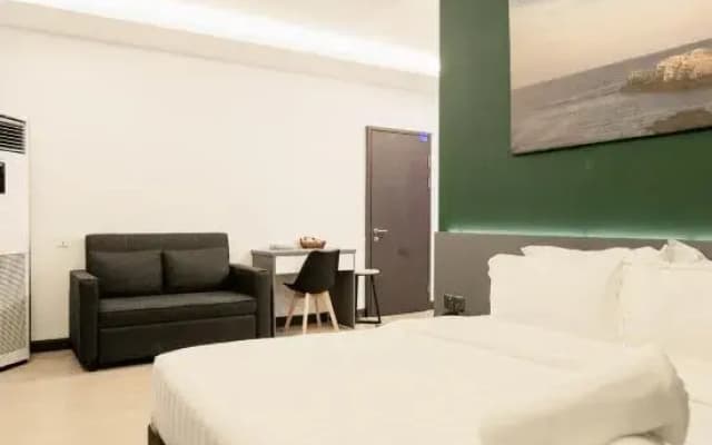 Lighthouse Hotel Semporna - photo 5
