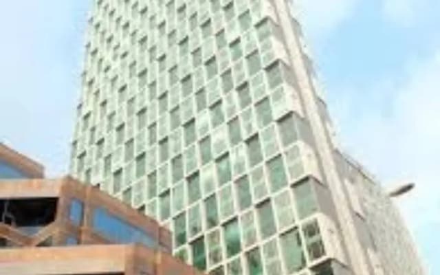 KL Luxury Suites - photo 2