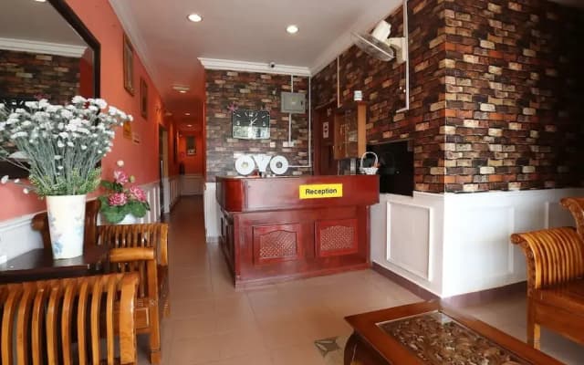 Sri Seroja Inn Budget Hotel by OYO Rooms - photo 3
