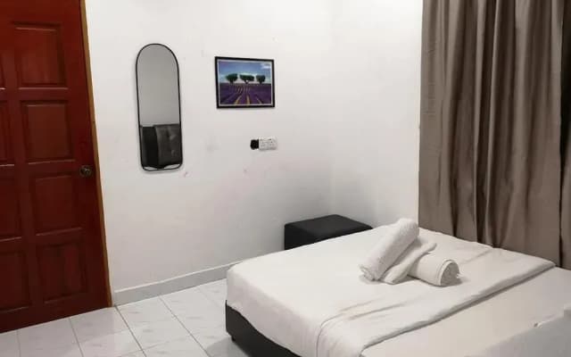 Aulia Homestay - photo 3