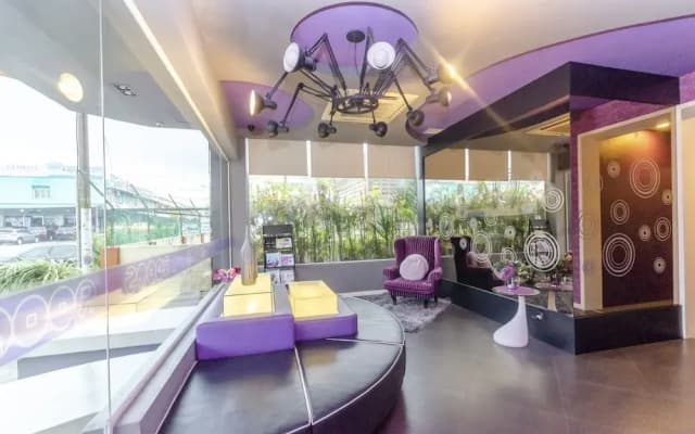 Hotel O oms Boutique Hotel - photo 2