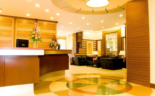 Celyn Hotel City Mall - photo 2