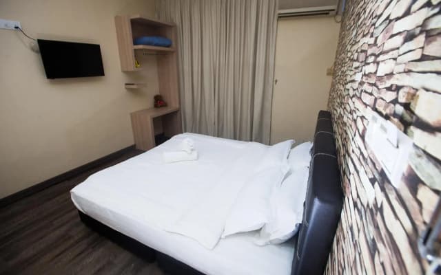 Natol Homestay - LA Tabuan Jaya - photo 2
