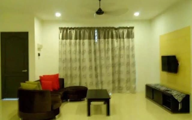 Kemaman Resthouse - photo 2