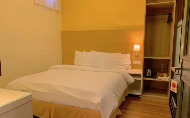 iStay Hotel - photo 5