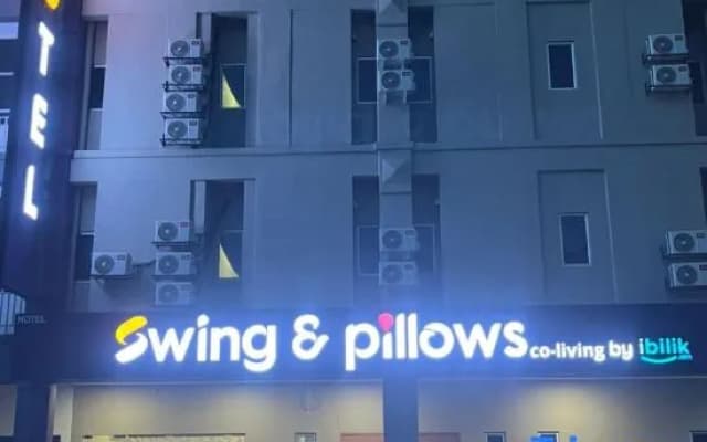 Swing & Pillows @ Salak Tinggi KLIA Transit 【Late Check Out + Open 24 Hour】 - photo 2
