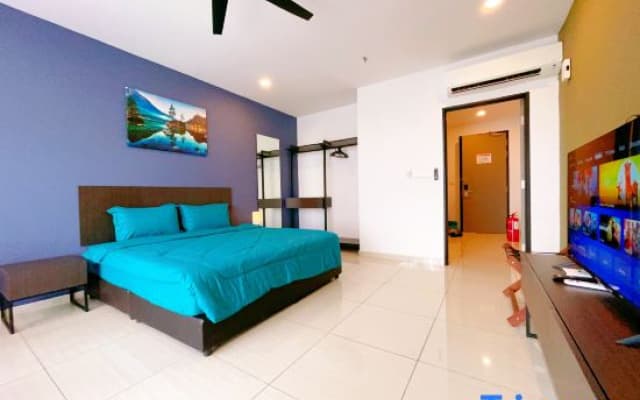 GYDEN STAYCATION #Straits Suites & Residences - photo 2