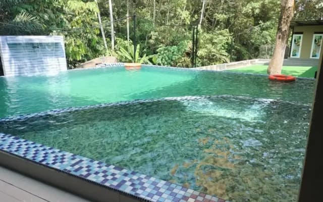 Private Pool FamilyResort Bentong Pahang - photo 4