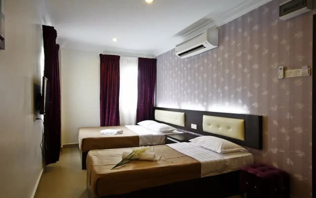 Hotel D' Bayou - photo 4